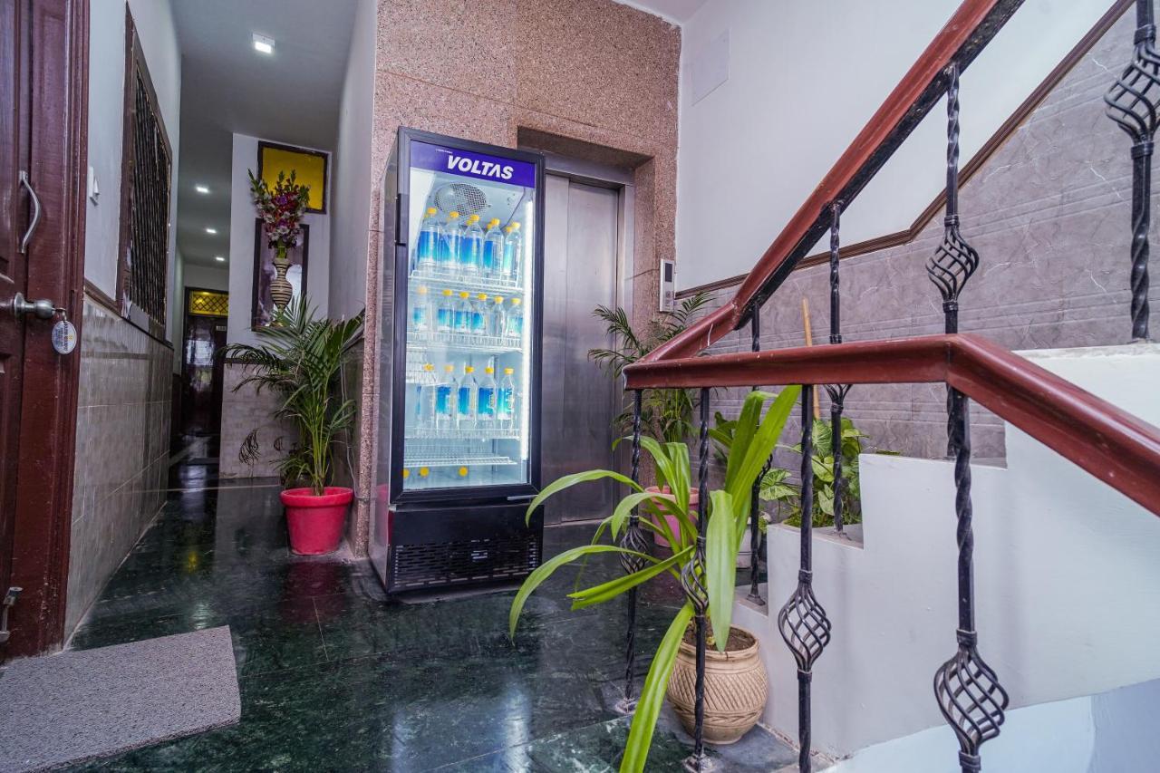 Golden Residency Hotel New Delhi Exterior foto