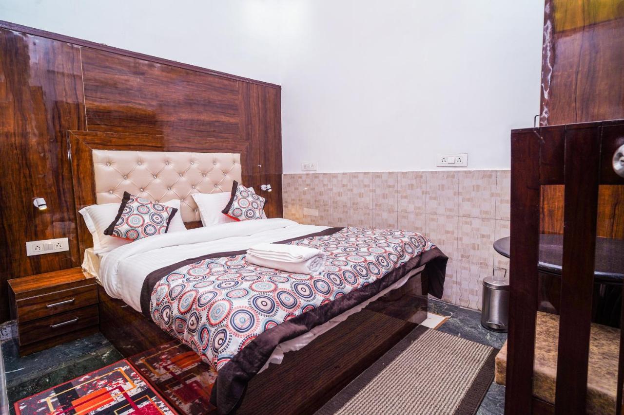 Golden Residency Hotel New Delhi Exterior foto