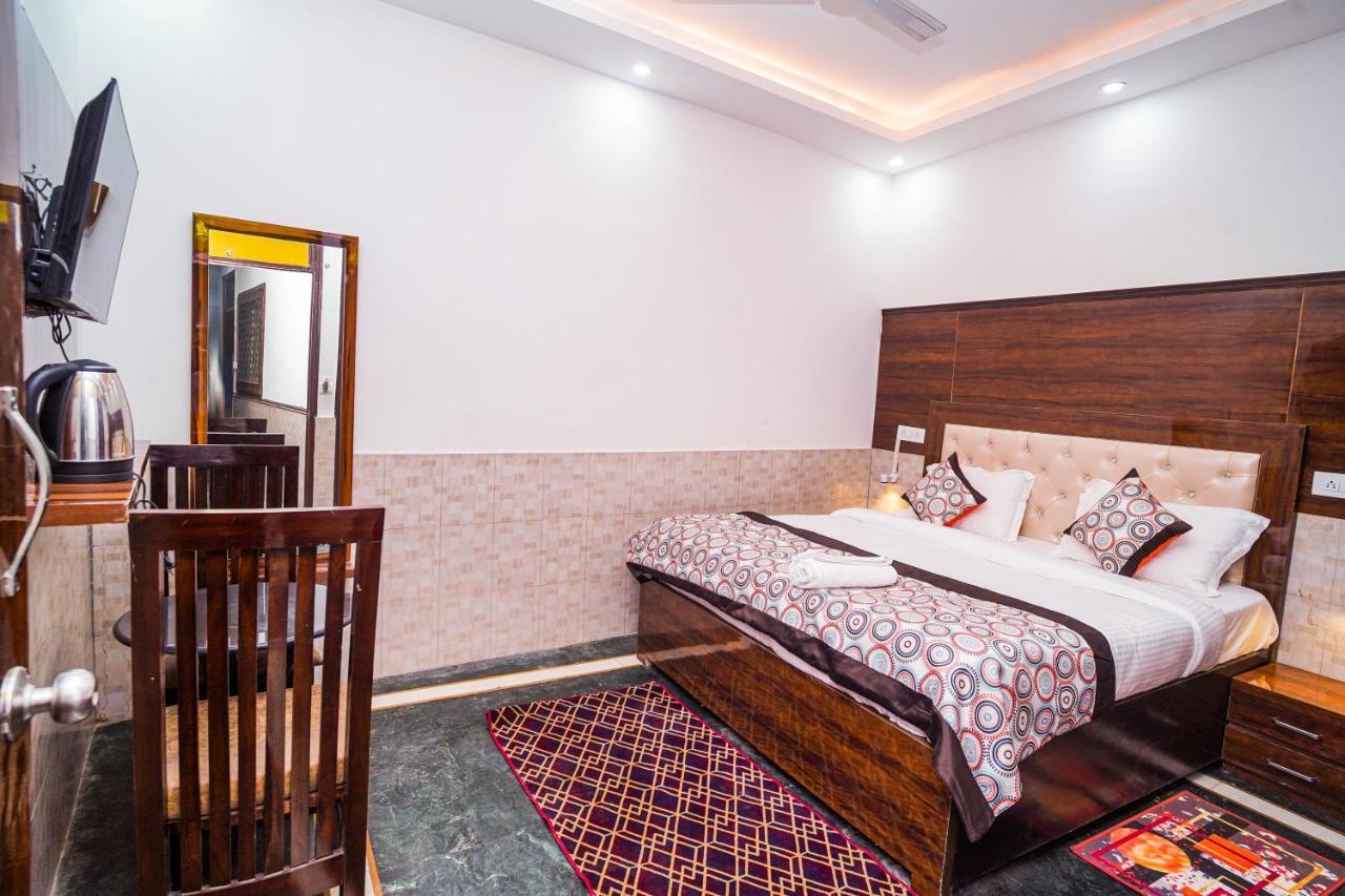 Golden Residency Hotel New Delhi Exterior foto